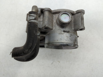 2019-2020 Nissan Altima Throttle Body P/N:02762 4K20, 3TA60-01 A Fits Fits 2019 2020 OEM Used Auto Parts