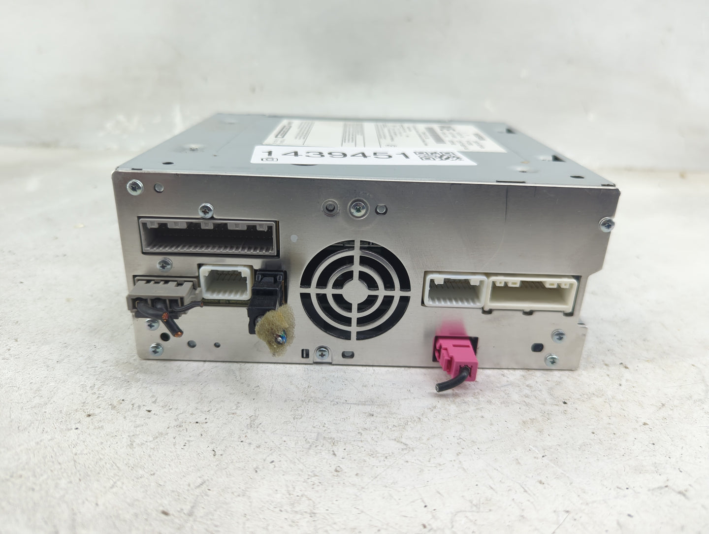 2020 Nissan Armada Radio AM FM Cd Player Receiver Replacement P/N:28330 5ZK0A Fits OEM Used Auto Parts - Oemusedautoparts1.c
