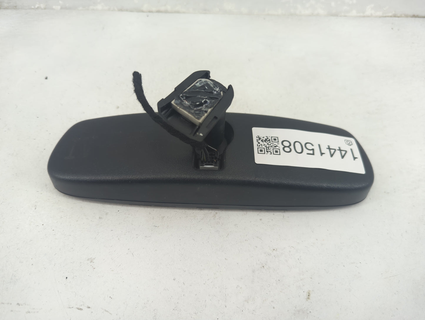 2020 Nissan Armada Interior Rear View Mirror Replacement OEM P/N:NZLOBI2HL4 4112A-OBI2HL4, OBI2HL4 Fits OEM Used Auto Parts 