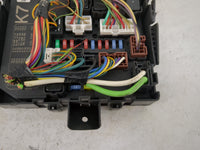 2020 Nissan Armada Fusebox Fuse Box Panel Relay Module P/N:284B7 5ZM0C 284B75ZM0C Fits OEM Used Auto Parts - Oemusedautopart