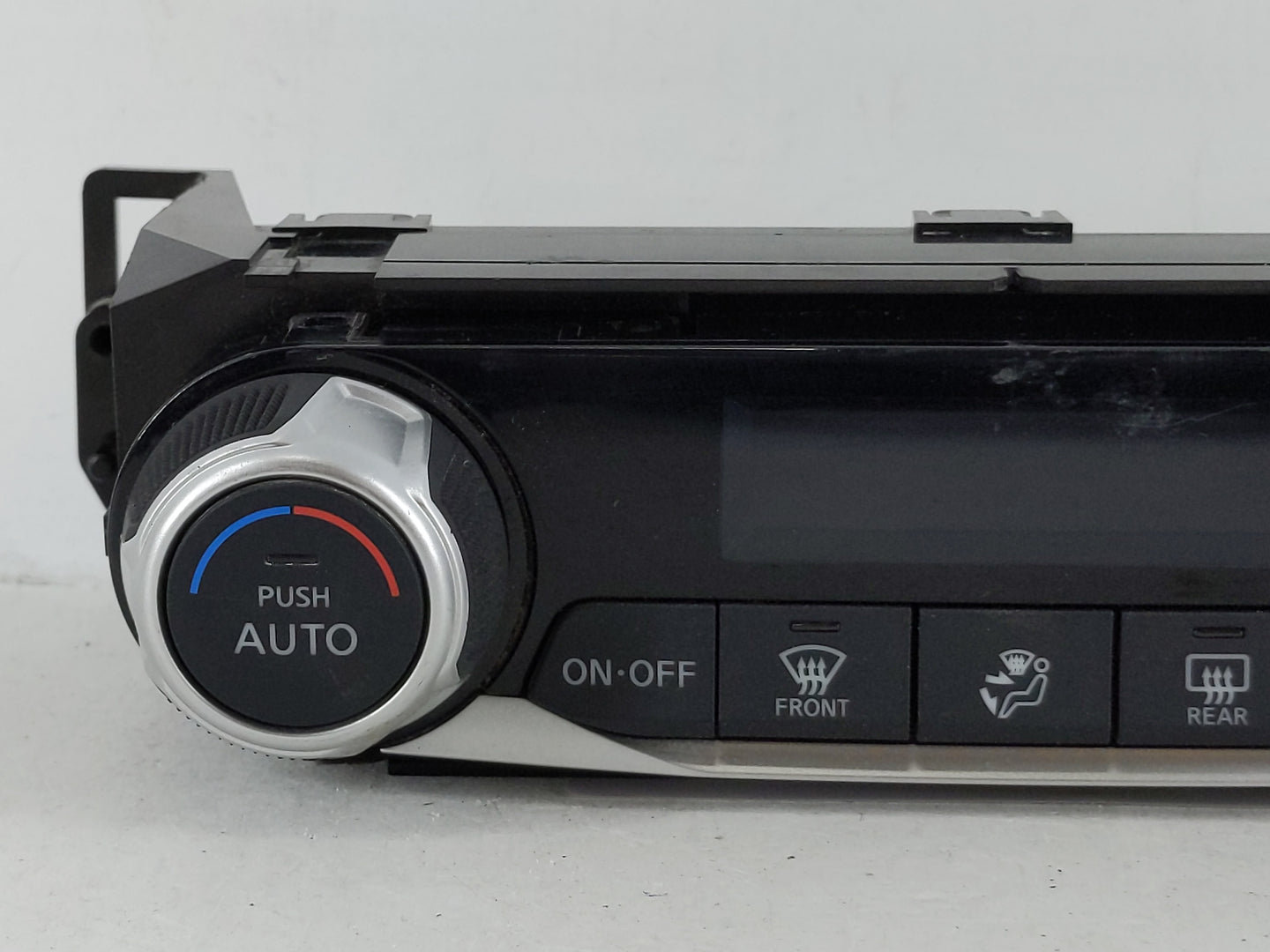 2018-2021 Nissan Kicks Climate Control Module Temperature AC/Heater Replacement P/N:275005RA5A Fits Fits 2018 2019 2020 2021