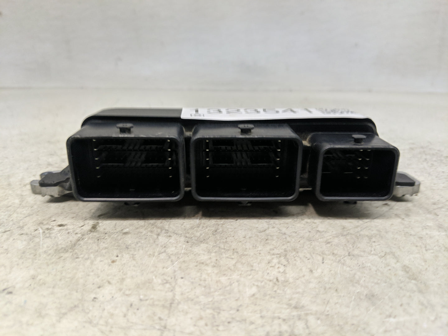 2020-2021 Nissan Kicks PCM Engine Control Computer ECU ECM PCU OEM P/N:NEC983-056 Fits Fits 2020 2021 2022 OEM Used Auto Par