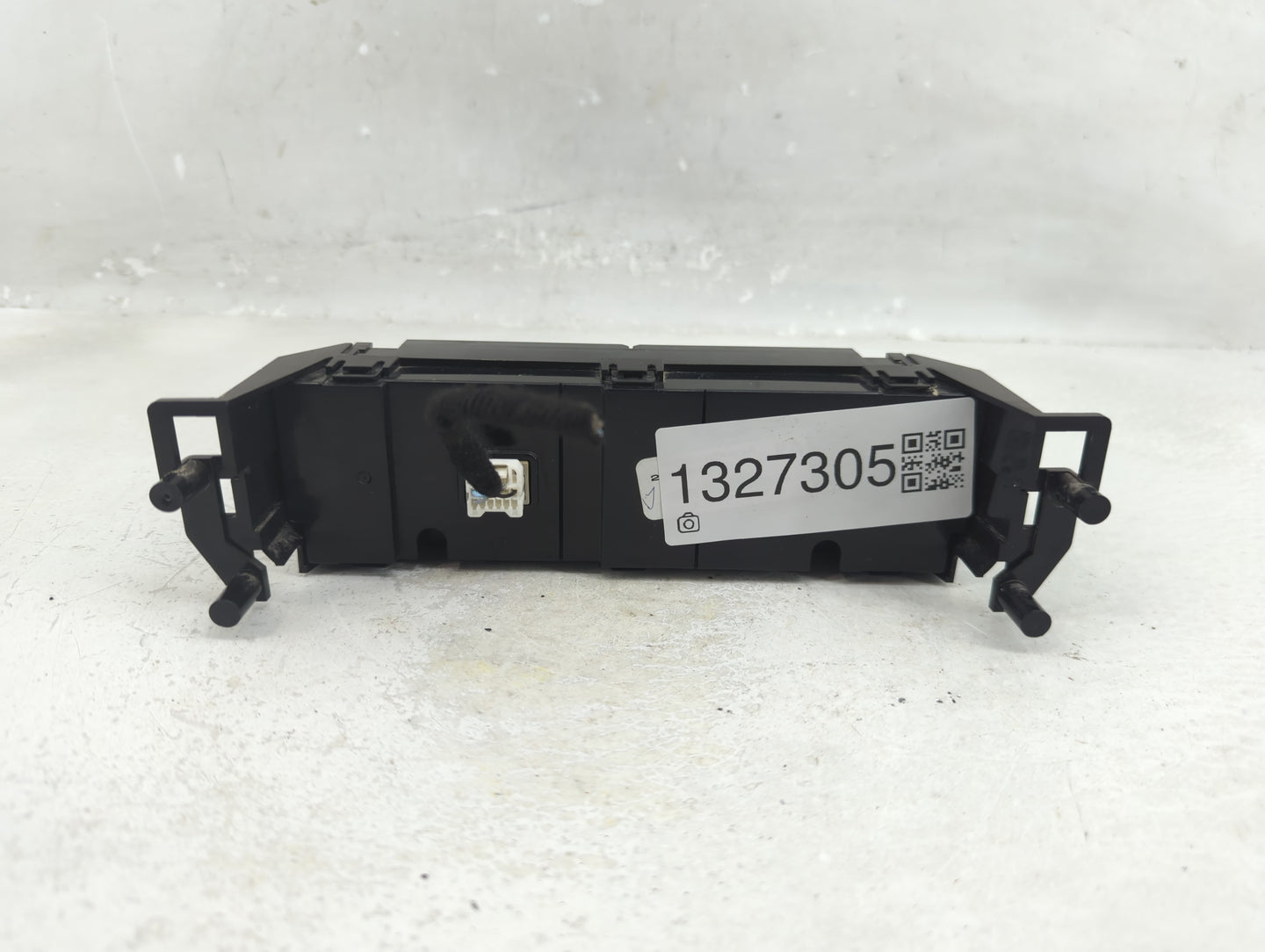 2019-2020 Nissan Kicks Climate Control Module Temperature AC/Heater Replacement P/N:275005RA5A Fits Fits 2019 2020 2021 2022