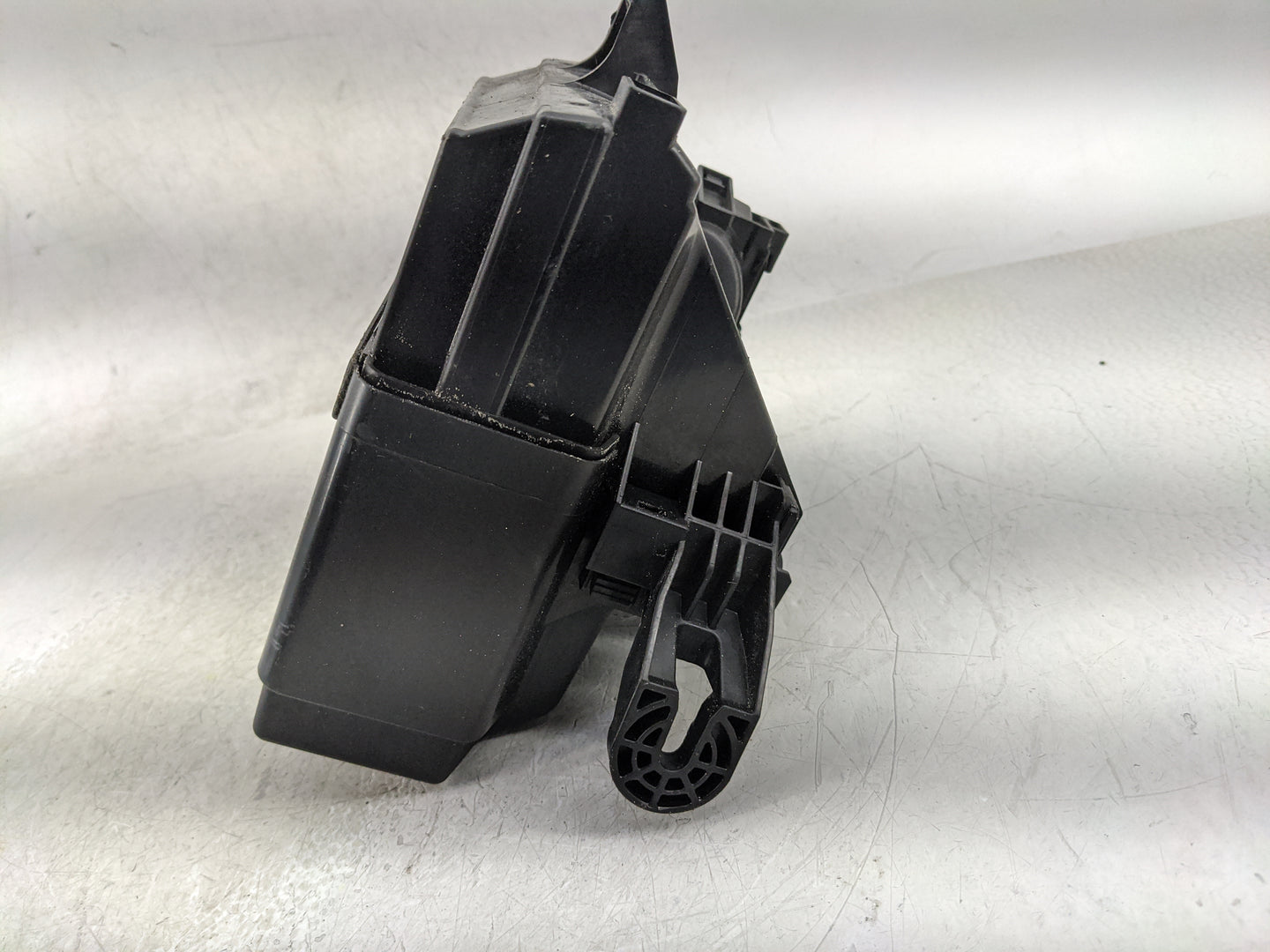 2018-2021 Nissan Kicks Fusebox Fuse Box Panel Relay Module Fits Fits 2018 2019 2020 2021 OEM Used Auto Parts - Oemusedautopa
