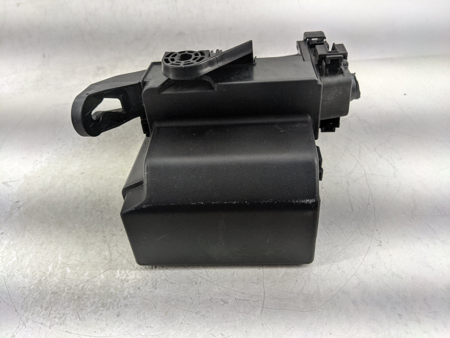 2018-2021 Nissan Kicks Fusebox Fuse Box Panel Relay Module Fits Fits 2018 2019 2020 2021 OEM Used Auto Parts - Oemusedautopa