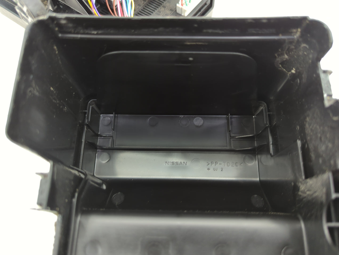 2018-2021 Nissan Kicks Fusebox Fuse Box Panel Relay Module P/N:284B7-6CA3A Fits Fits 2018 2019 2020 2021 OEM Used Auto Parts