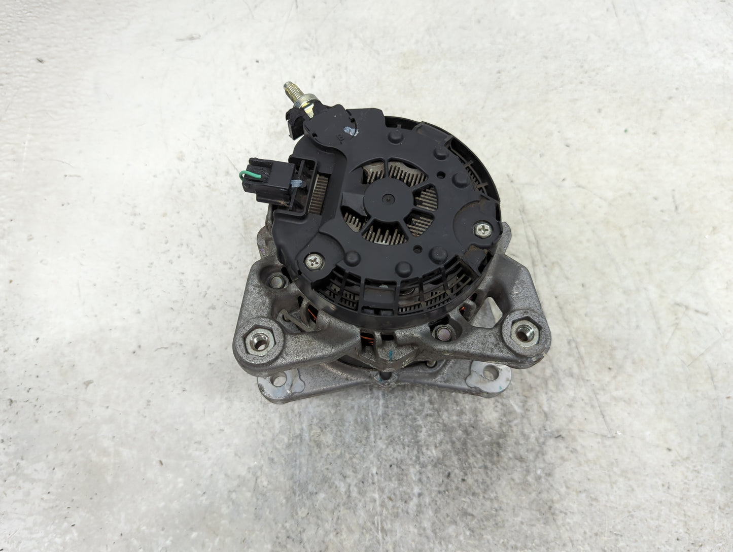 2020-2021 Nissan Kicks Alternator Replacement Generator Charging Assembly Engine OEM P/N:23100 5RA2B Fits Fits 2020 2021 OEM