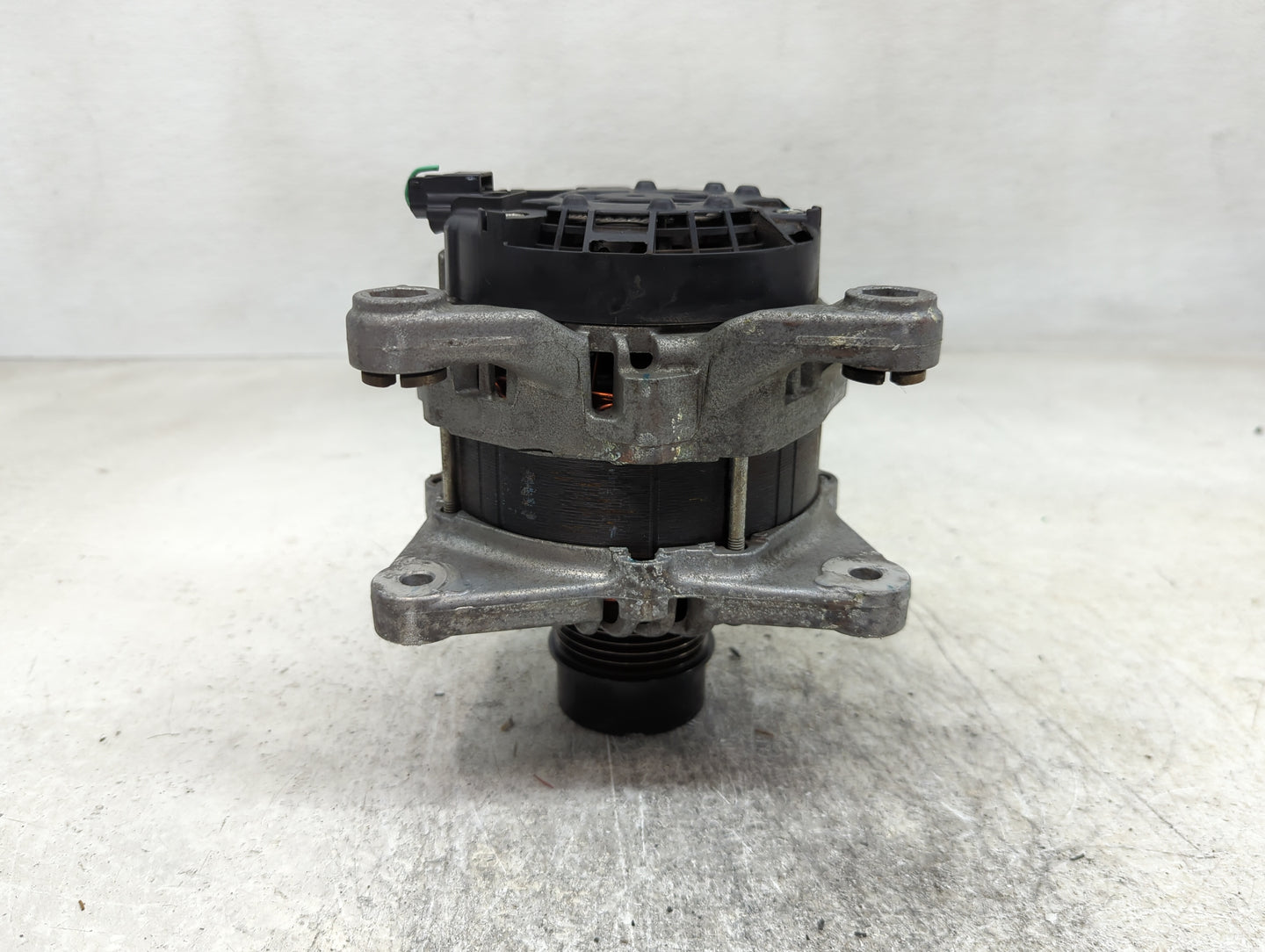 2020-2021 Nissan Kicks Alternator Replacement Generator Charging Assembly Engine OEM P/N:23100 5RA2B Fits Fits 2020 2021 OEM