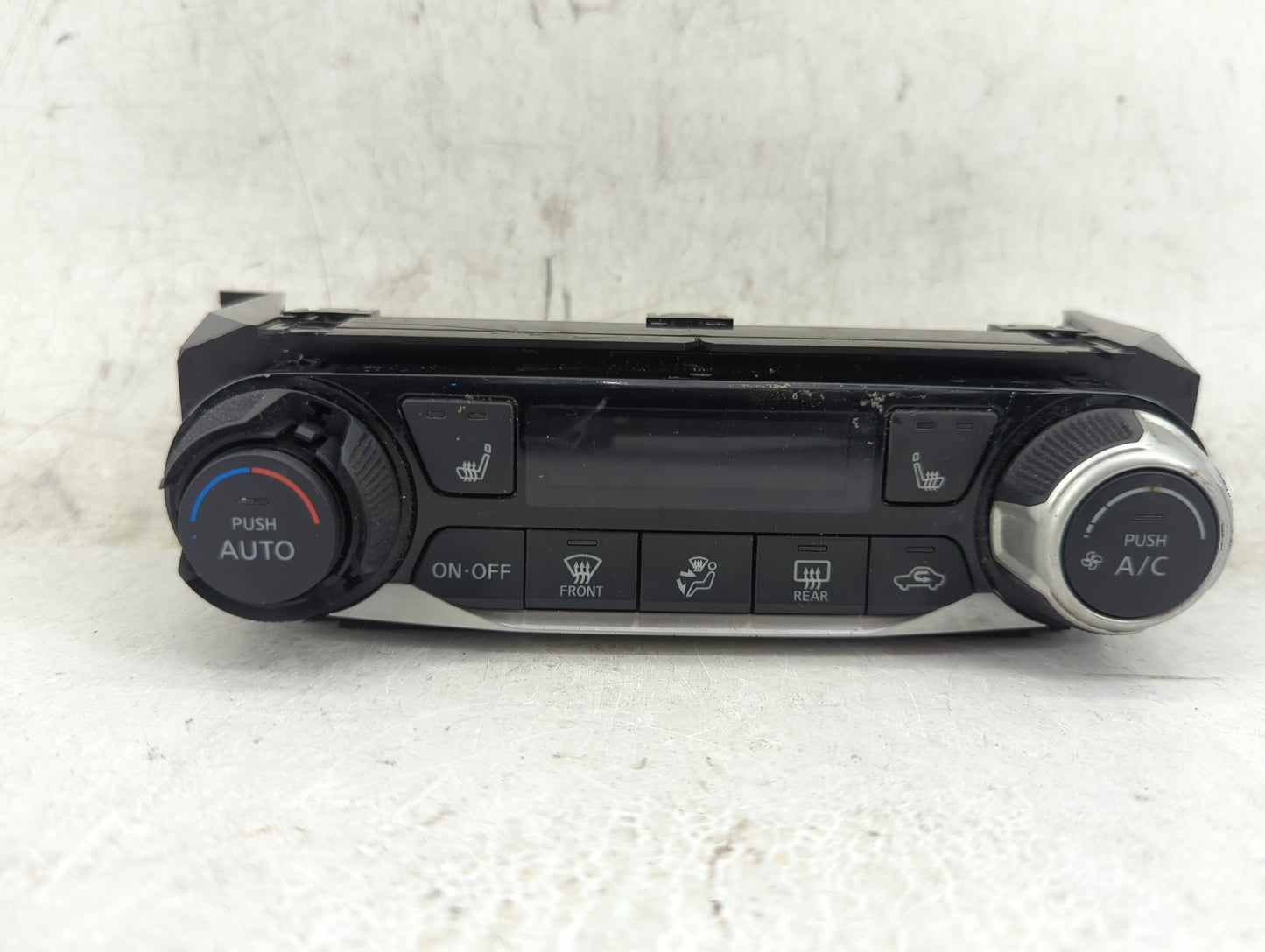 2018-2020 Nissan Kicks Climate Control Module Temperature AC/Heater Replacement P/N:275005RL5A Fits Fits 2018 2019 2020 2021