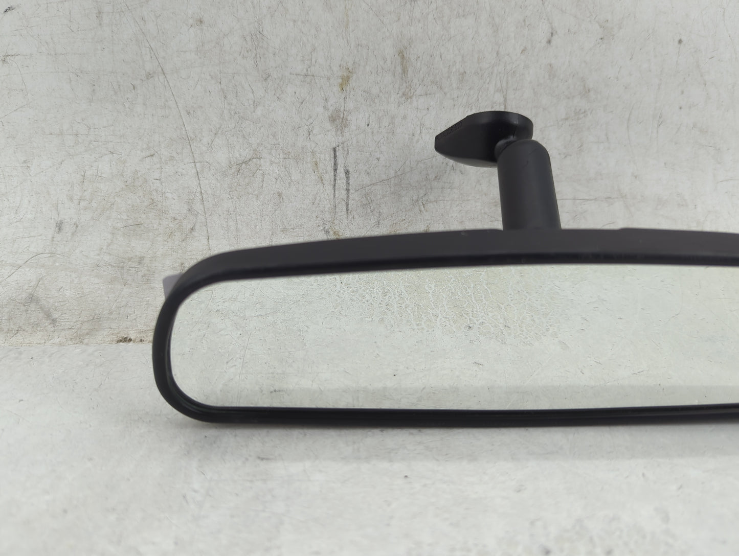 2018-2021 Nissan Kicks Interior Rear View Mirror Replacement OEM P/N:A048070 Fits OEM Used Auto Parts - Oemusedautoparts1.co