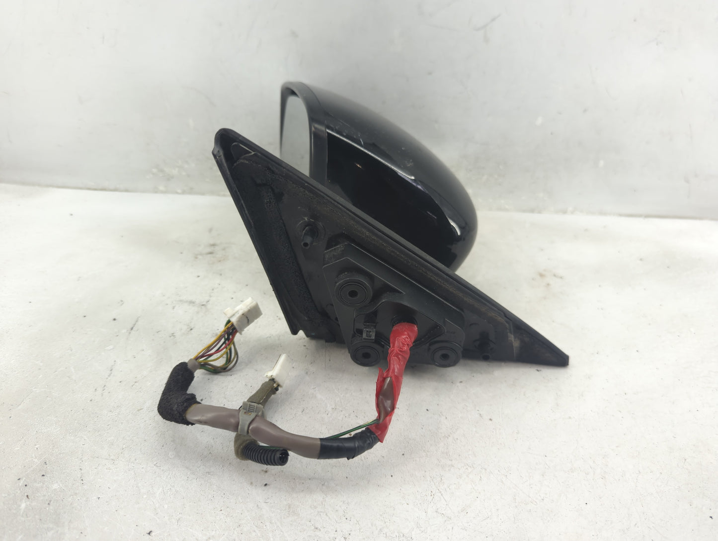 2020-2021 Nissan Kicks Driver Side View Mirror - Left Door Mirror OEM Used - Oemusedautoparts1.com