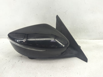 2020-2021 Nissan Kicks Passenger Side View Mirror - Right Door Mirror OEM Used - Oemusedautoparts1.com