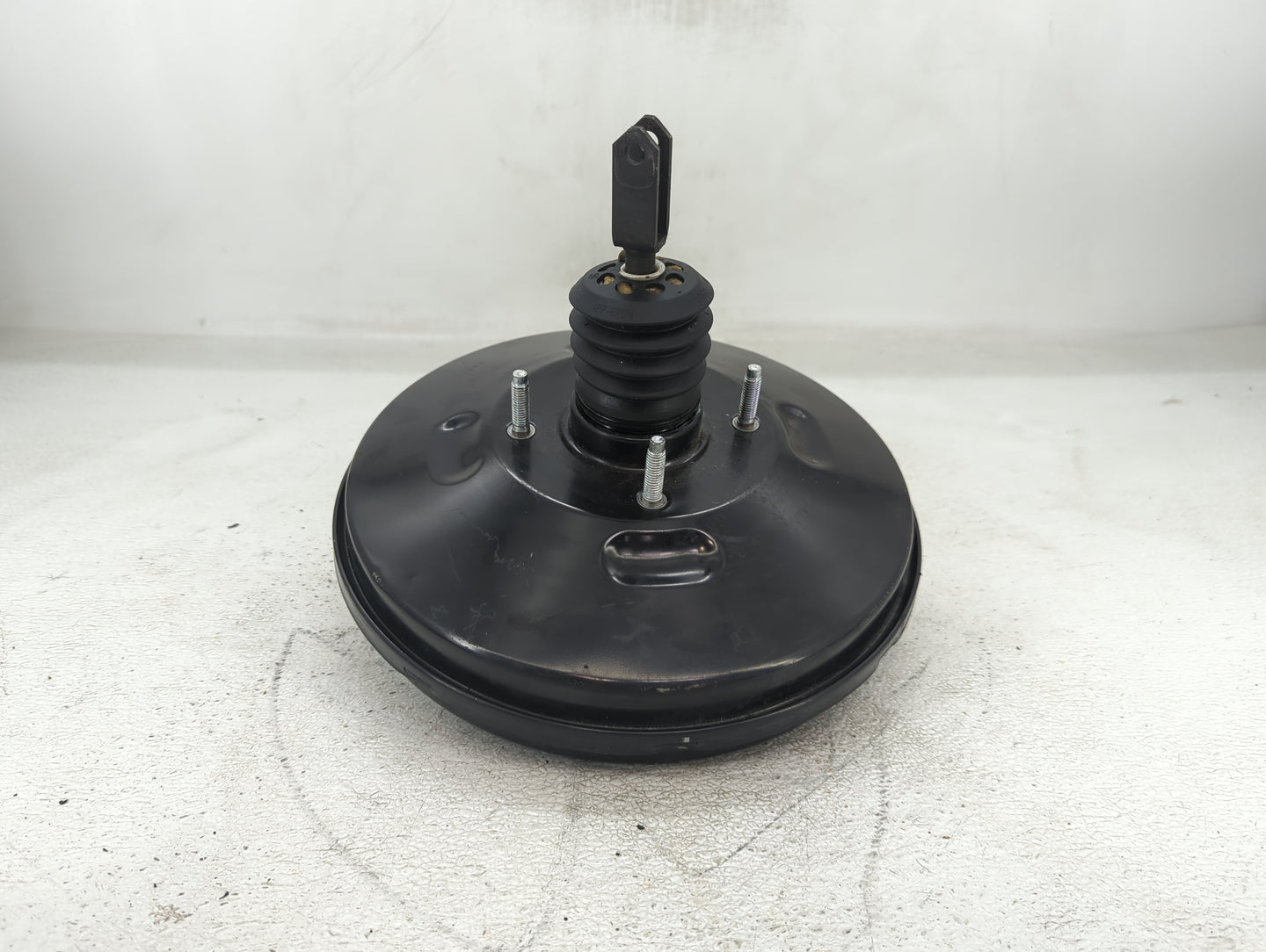 2018-2020 Nissan Kicks Power Brake Booster Oem - Oemusedautoparts1.com