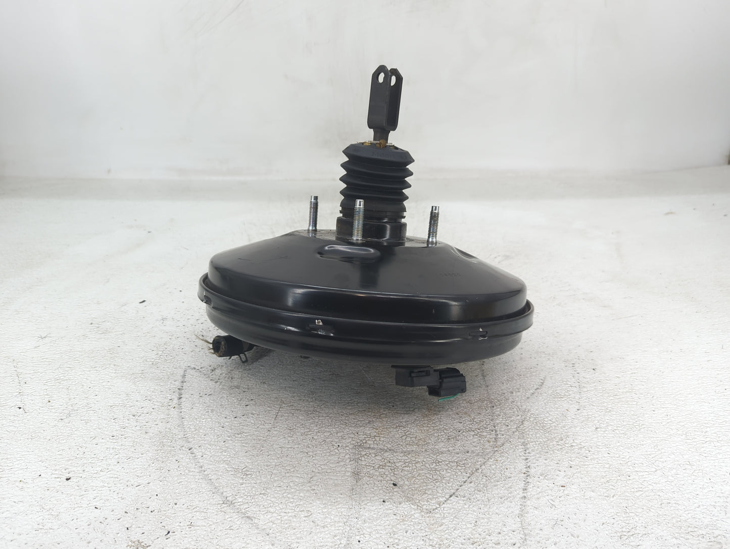 2018-2020 Nissan Kicks Power Brake Booster Oem - Oemusedautoparts1.com
