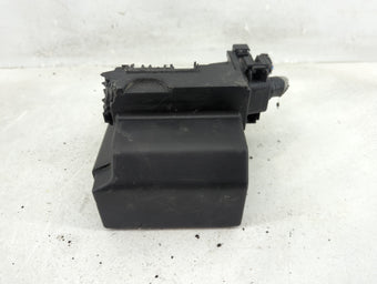 compare product 2018-2021 Nissan Kicks Fusebox Fuse Box Panel Relay Module Fits Fits 2018 2019 2020 2021 OEM Used Auto Parts