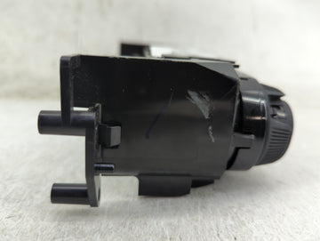 2019-2020 Nissan Kicks Climate Control Module Temperature AC/Heater Replacement P/N:275005RA5A 275005RA5A--B Fits OEM Used Auto Parts