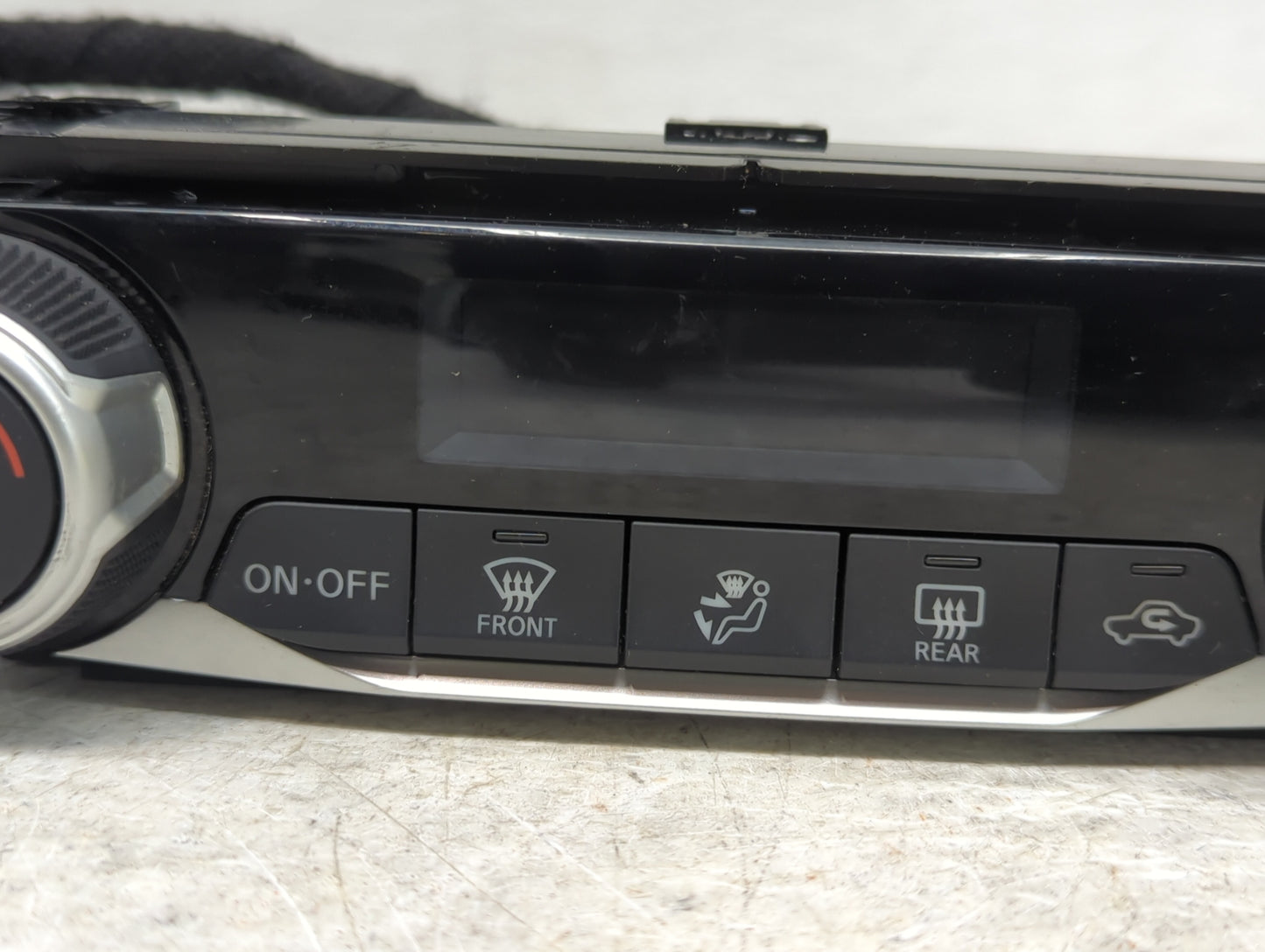 2019-2020 Nissan Kicks Climate Control Module Temperature AC/Heater Replacement P/N:275005RA5A Fits Fits 2019 2020 2021 2022