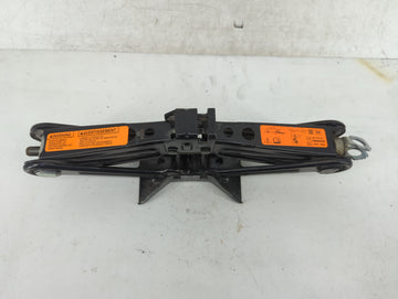 2020 Nissan Kicks Spare Scissor Car Jack
