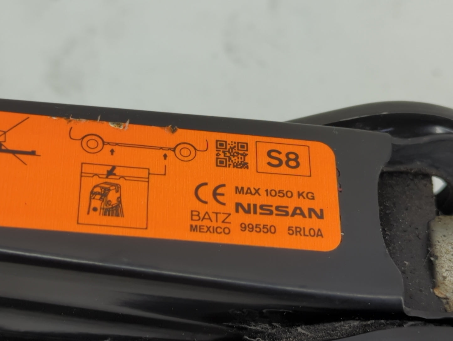 2020 Nissan Kicks Spare Scissor Car Jack - Oemusedautoparts1.com