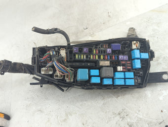 compare product 2020 Nissan Kicks Fusebox Fuse Box Panel Relay Module P/N:82720-33130 Fits OEM Used Auto Parts