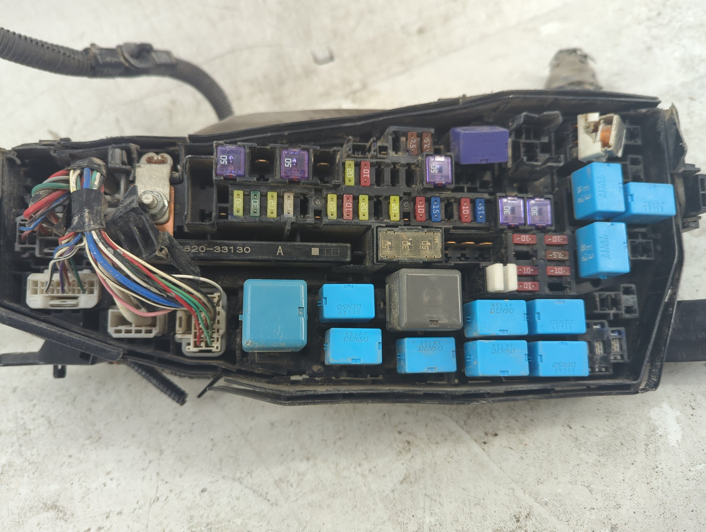 2020 Nissan Kicks Fusebox Fuse Box Panel Relay Module P/N:82720-33130 Fits OEM Used Auto Parts - Oemusedautoparts1.com