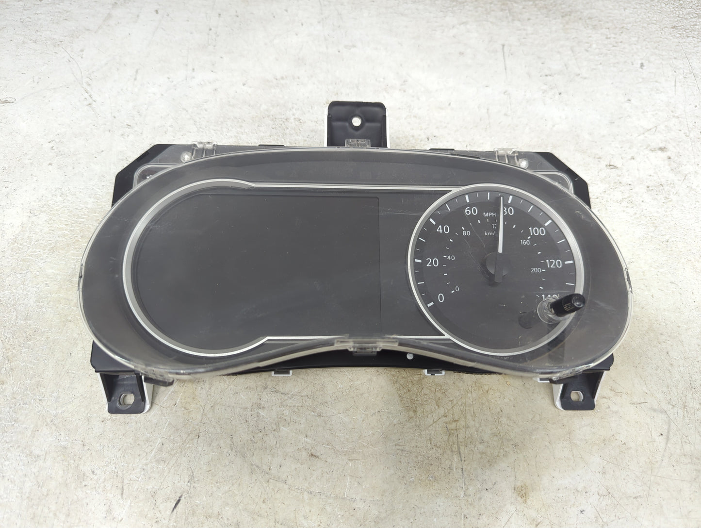 2020 Nissan Kicks Instrument Cluster Speedometer Gauges P/N:24810 5RW0B NM-0012-013 Miles: Fits OEM Used Auto Parts - Oemuse
