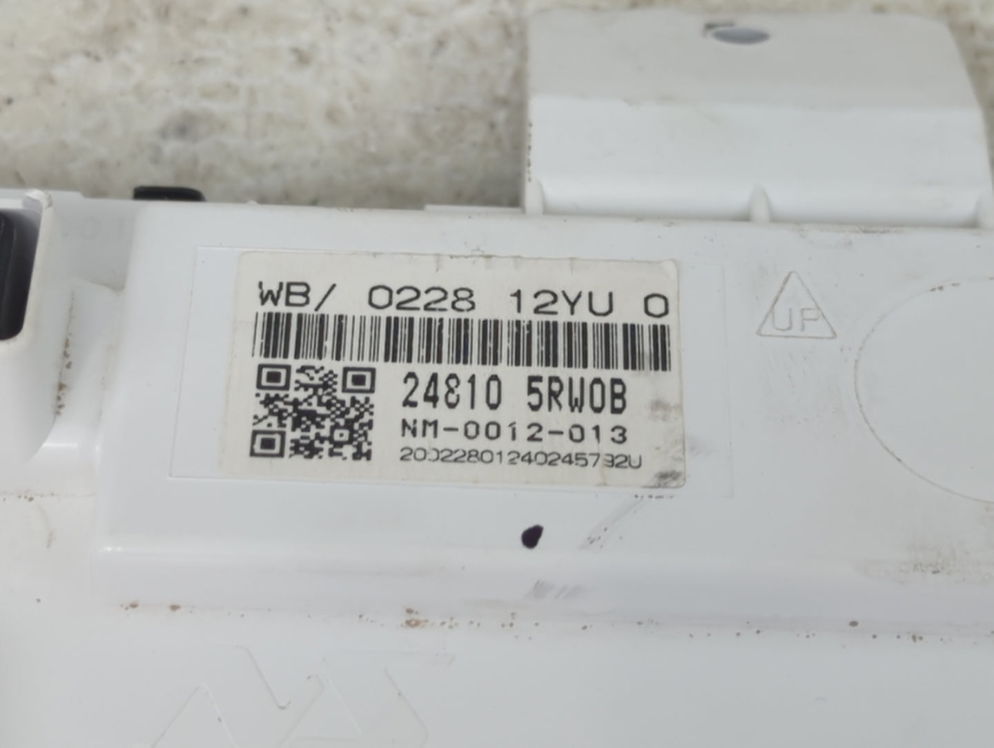 2020 Nissan Kicks Instrument Cluster Speedometer Gauges P/N:24810 5RW0B NM-0012-013 Miles: Fits OEM Used Auto Parts - Oemuse