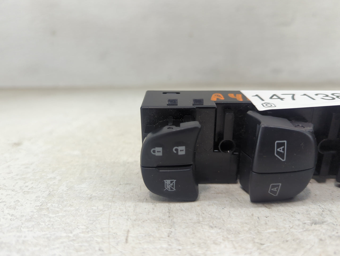2018-2021 Nissan Kicks Master Power Window Switch Replacement Driver Side Left P/N:25401 5RL0A Fits Fits 2018 2019 2020 2021