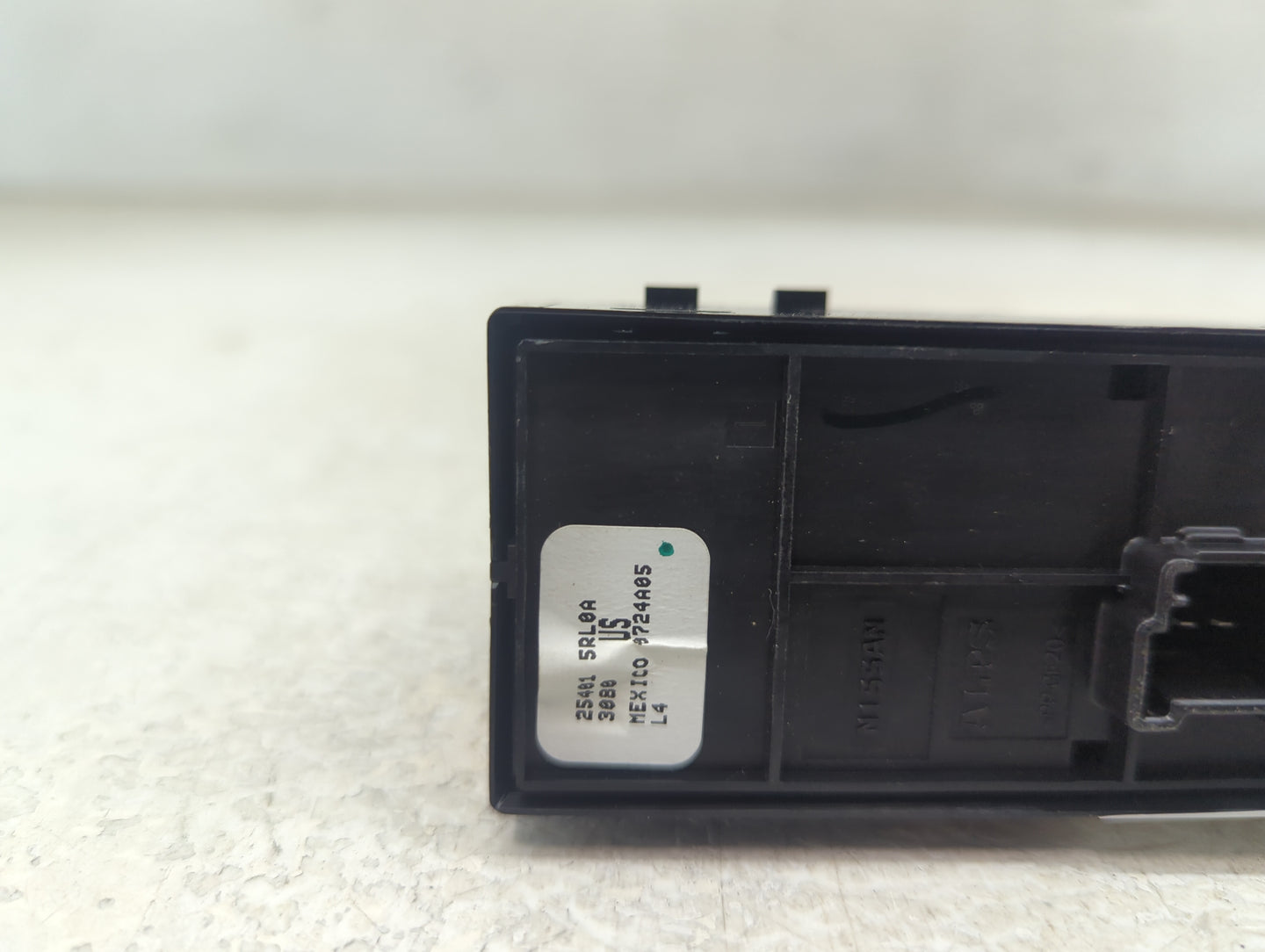 2018-2021 Nissan Kicks Master Power Window Switch Replacement Driver Side Left P/N:25401 5RL0A Fits Fits 2018 2019 2020 2021