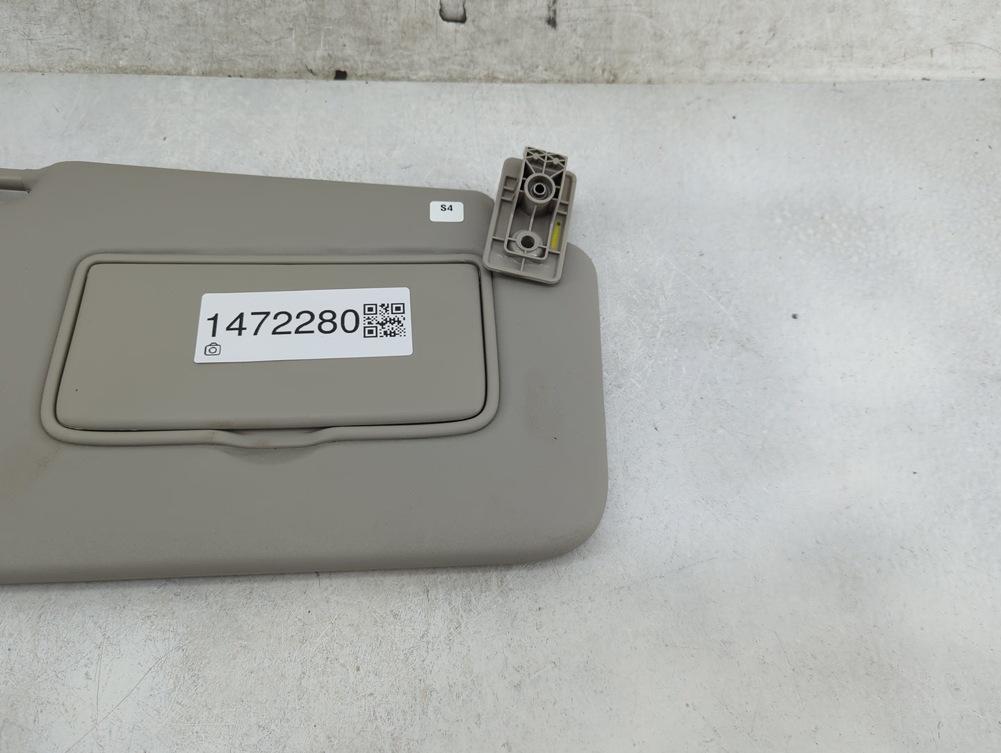 2018-2021 Nissan Kicks Sun Visor Shade Replacement Passenger Right Mirror Fits Fits 2018 2019 2020 2021 OEM Used Auto Parts 