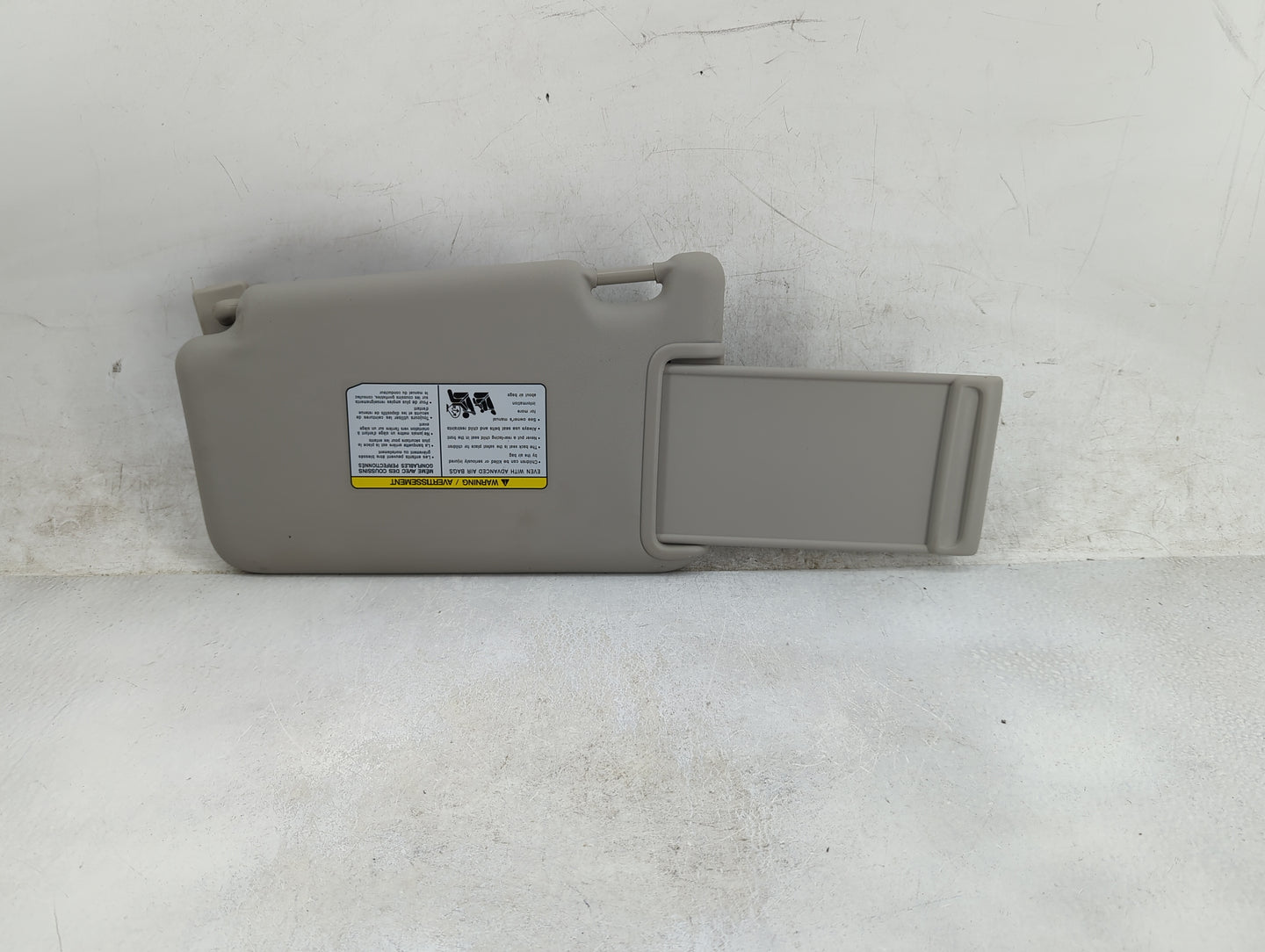 2018-2021 Nissan Kicks Sun Visor Shade Replacement Passenger Right Mirror Fits Fits 2018 2019 2020 2021 OEM Used Auto Parts 