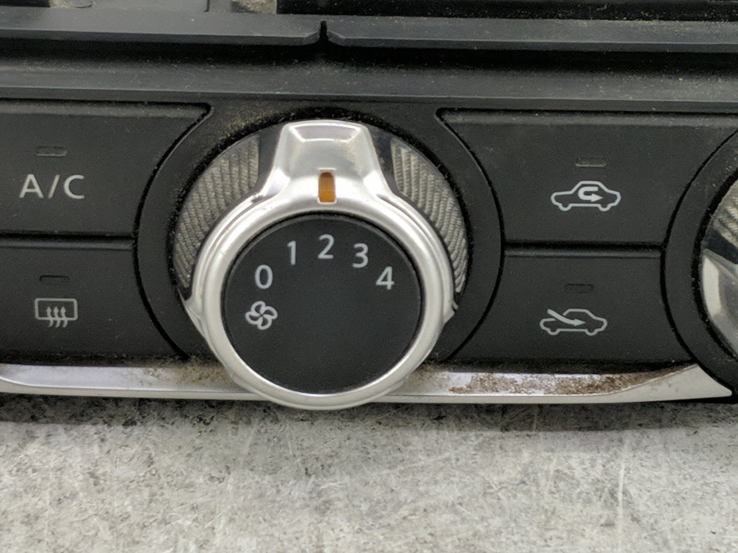 2018-2021 Nissan Kicks Climate Control Module Temperature AC/Heater Replacement P/N:T19816C B Fits Fits 2018 2019 2020 2021 