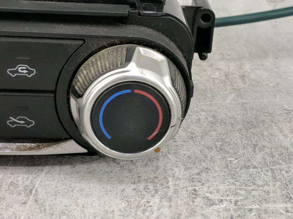 2018-2021 Nissan Kicks Climate Control Module Temperature AC/Heater Replacement P/N:T19816C B Fits Fits 2018 2019 2020 2021 