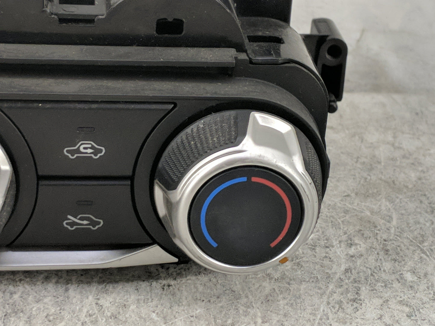 2018-2021 Nissan Kicks Climate Control Module Temperature AC/Heater Replacement P/N:T19816C B Fits Fits 2018 2019 2020 2021 
