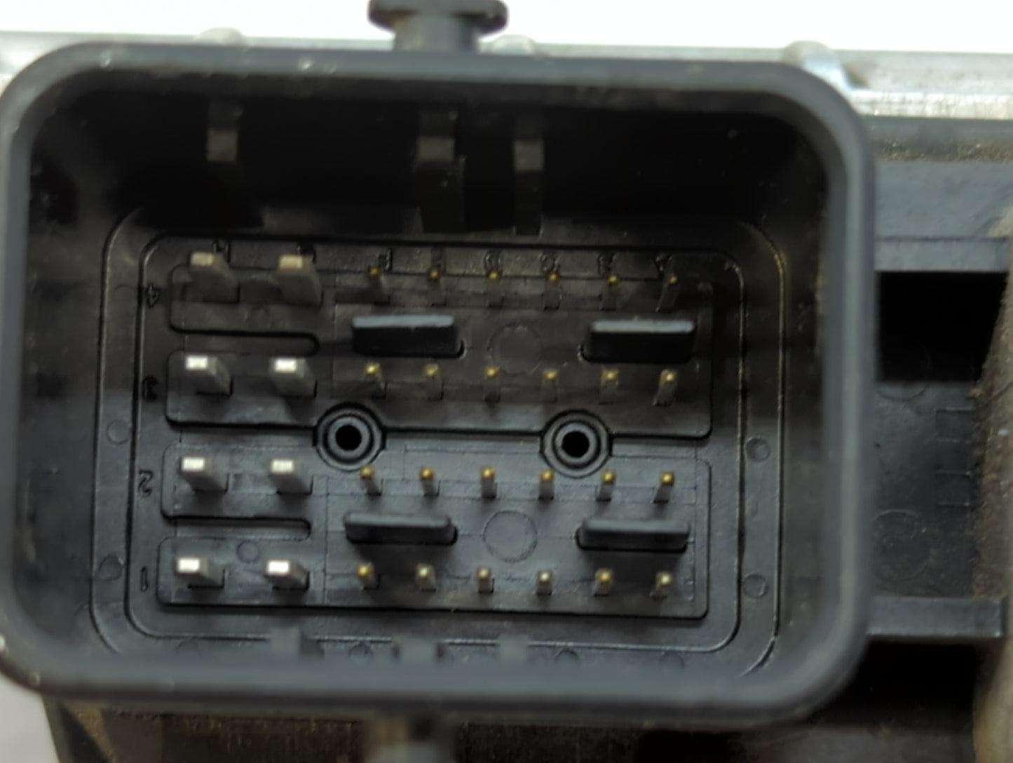 2020-2021 Nissan Kicks PCM Engine Control Computer ECU ECM PCU OEM P/N:NEC983-056 Fits Fits 2020 2021 2022 OEM Used Auto Par