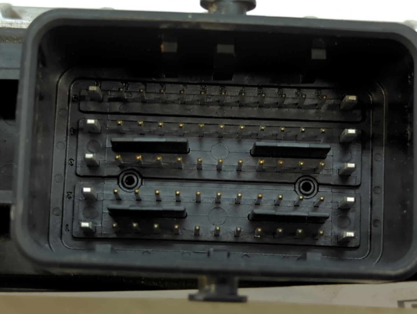 2020-2021 Nissan Kicks PCM Engine Control Computer ECU ECM PCU OEM P/N:NEC983-056 Fits Fits 2020 2021 2022 OEM Used Auto Par