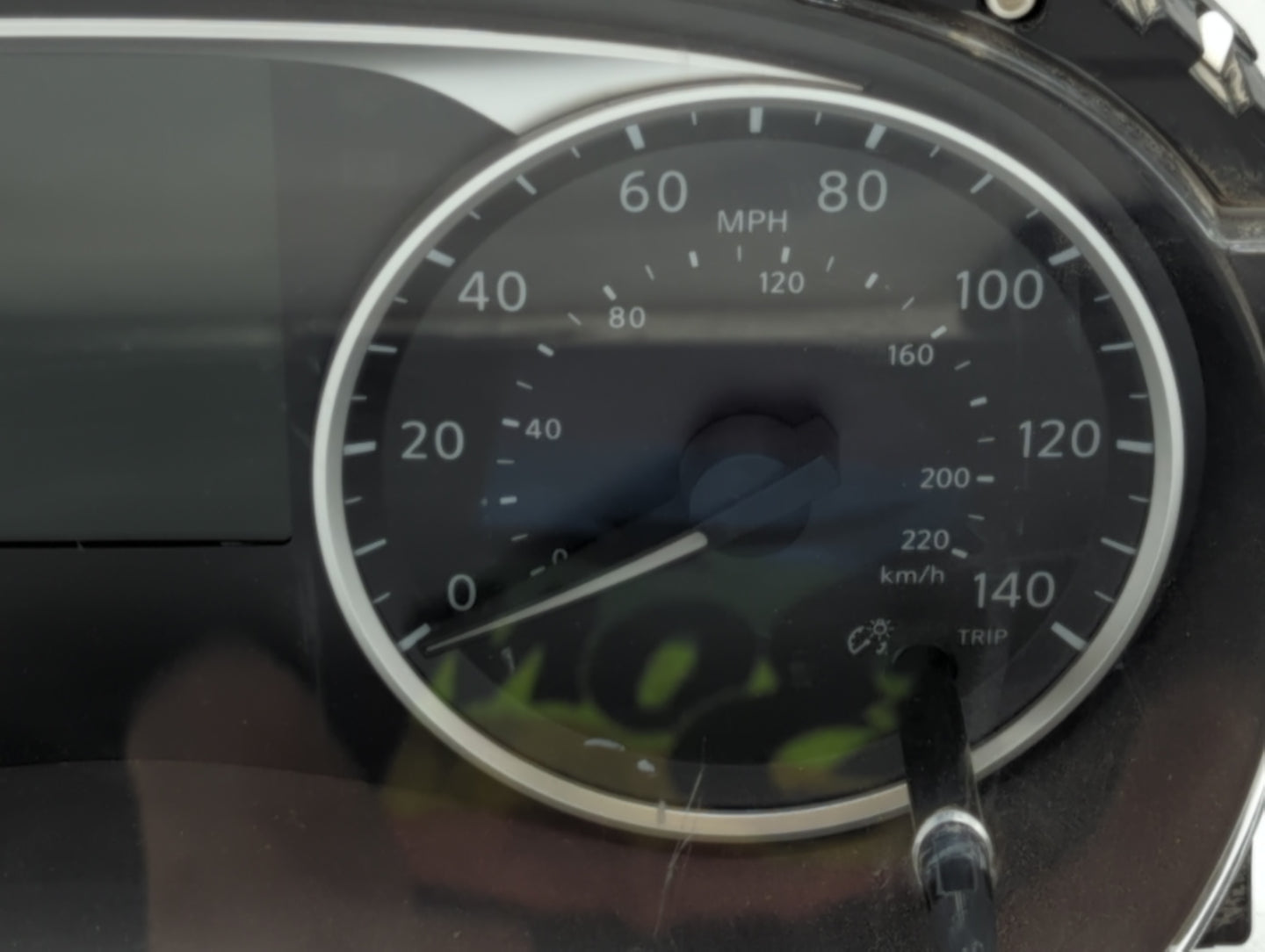 2020 Nissan Kicks Instrument Cluster Speedometer Gauges P/N:248105RW0A Fits OEM Used Auto Parts - Oemusedautoparts1.com
