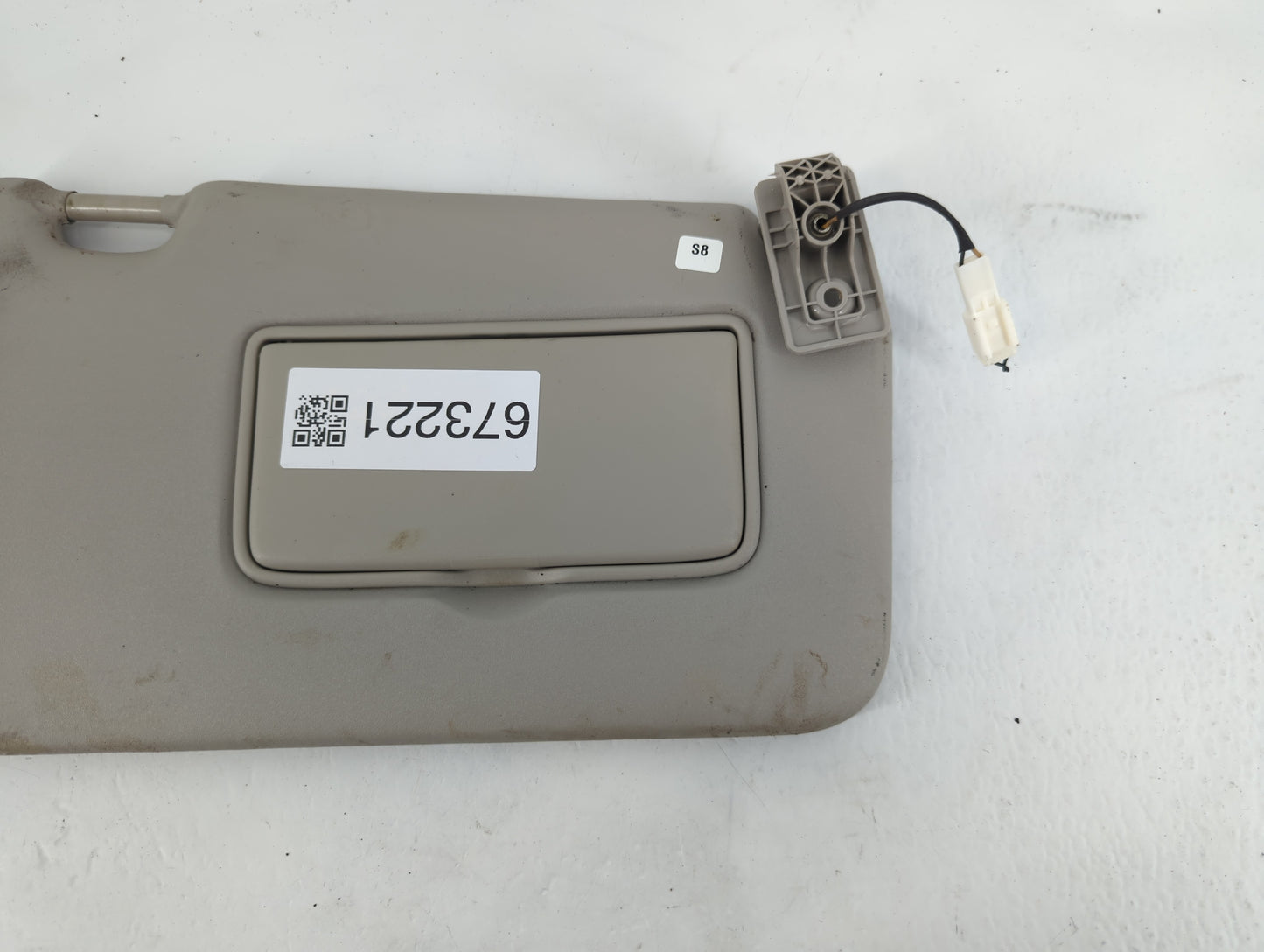 2018-2021 Nissan Kicks Sun Visor Shade Replacement Passenger Right Mirror Fits Fits 2018 2019 2020 2021 OEM Used Auto Parts 