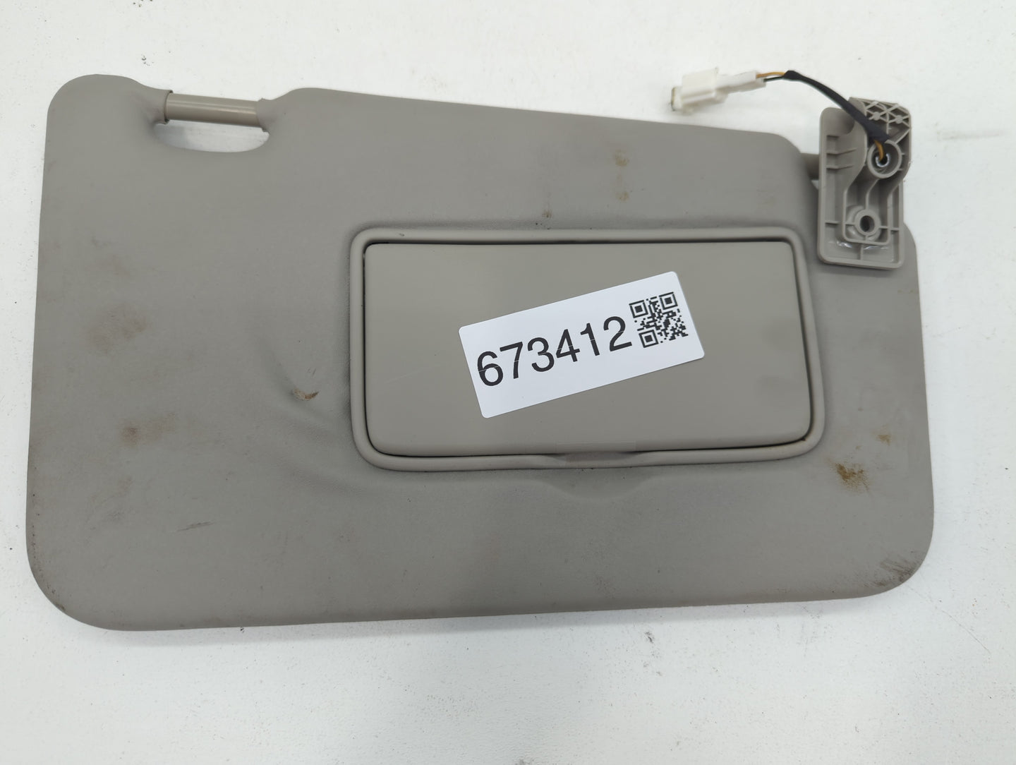 2018-2021 Nissan Kicks Sun Visor Shade Replacement Passenger Right Mirror Fits Fits 2018 2019 2020 2021 OEM Used Auto Parts 