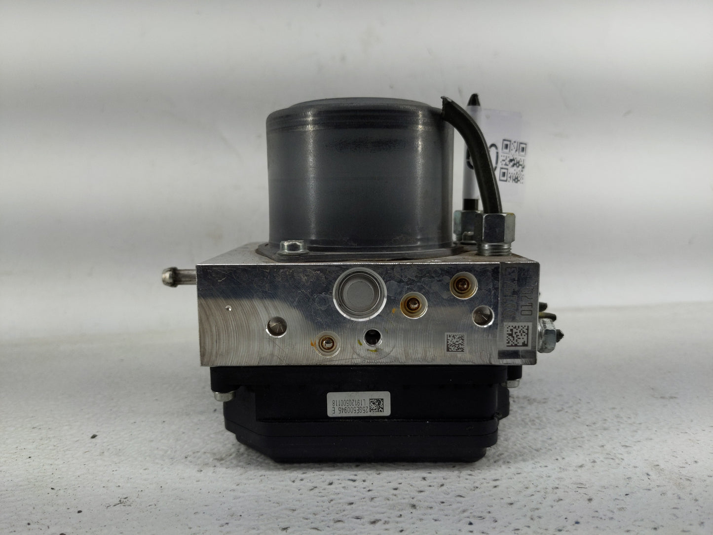2020-2021 Nissan Leaf ABS Pump Control Module Replacement P/N:47660 6WK5A Fits Fits 2020 2021 OEM Used Auto Parts - Oemuseda