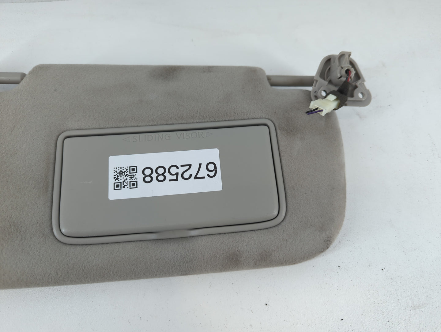 2018-2021 Nissan Leaf Sun Visor Shade Replacement Passenger Right Mirror Fits Fits 2018 2019 2020 2021 OEM Used Auto Parts -