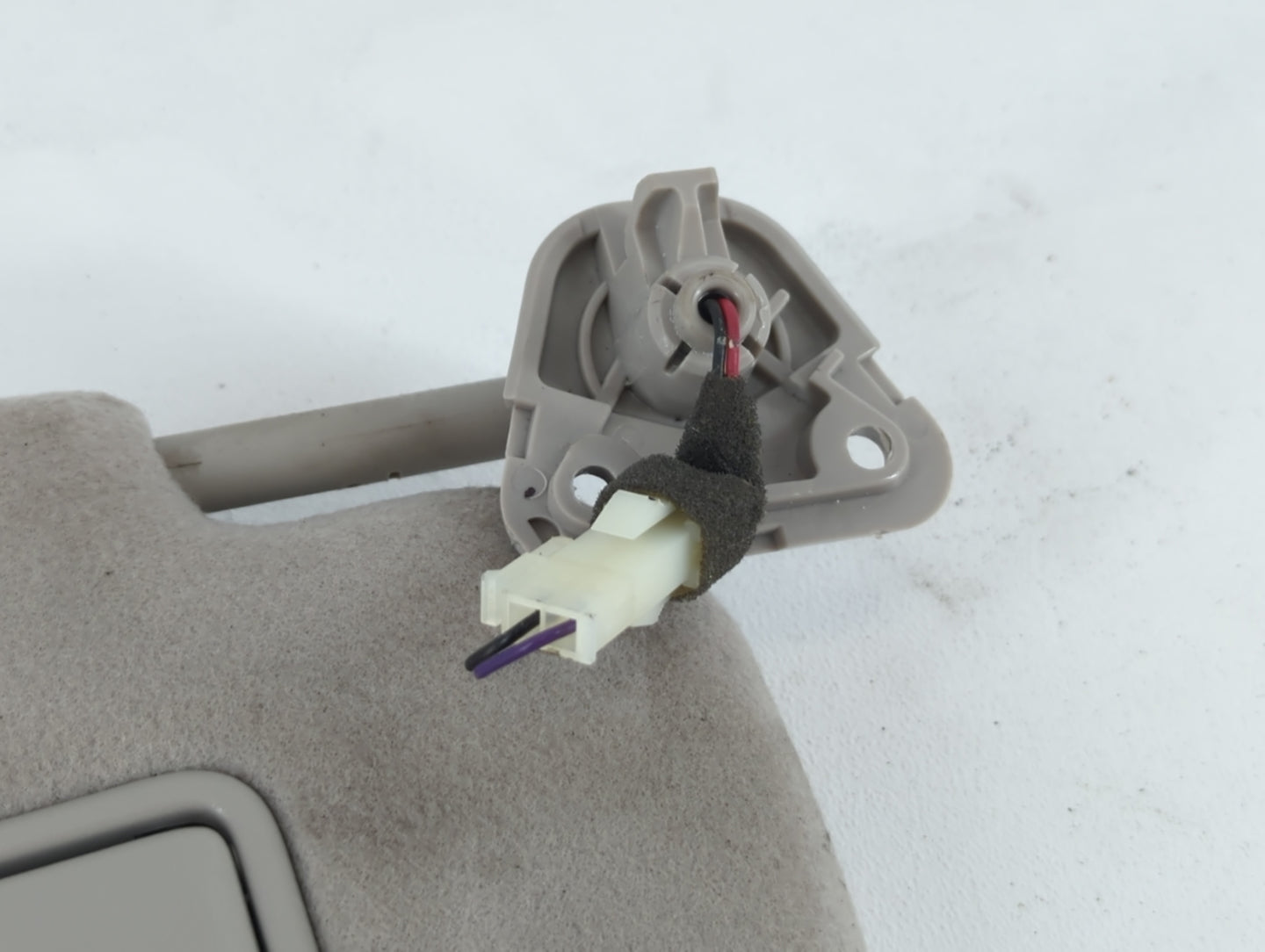 2018-2021 Nissan Leaf Sun Visor Shade Replacement Passenger Right Mirror Fits Fits 2018 2019 2020 2021 OEM Used Auto Parts -