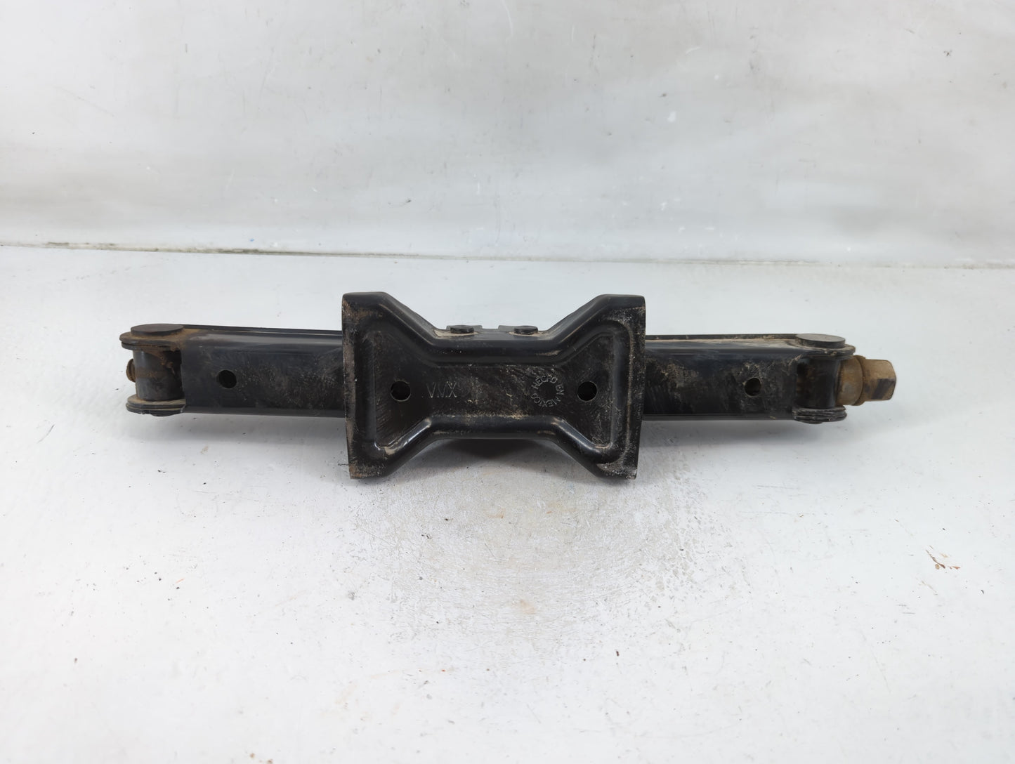 2020 Nissan Maxima Spare Scissor Car Jack - Oemusedautoparts1.com