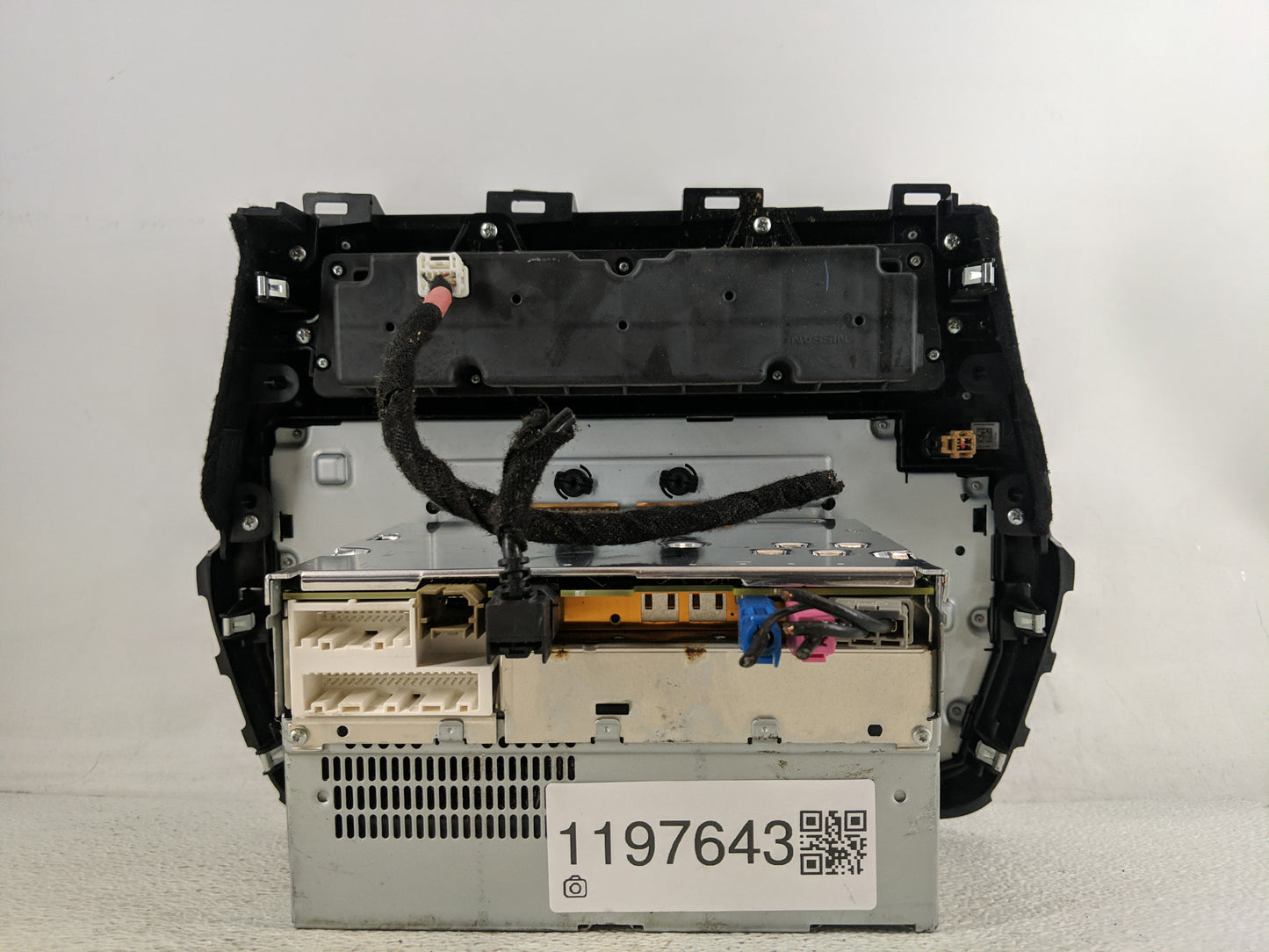 2020 Nissan Maxima Radio AM FM Cd Player Receiver Replacement P/N:259159DJ0E Fits OEM Used Auto Parts - Oemusedautoparts1.co