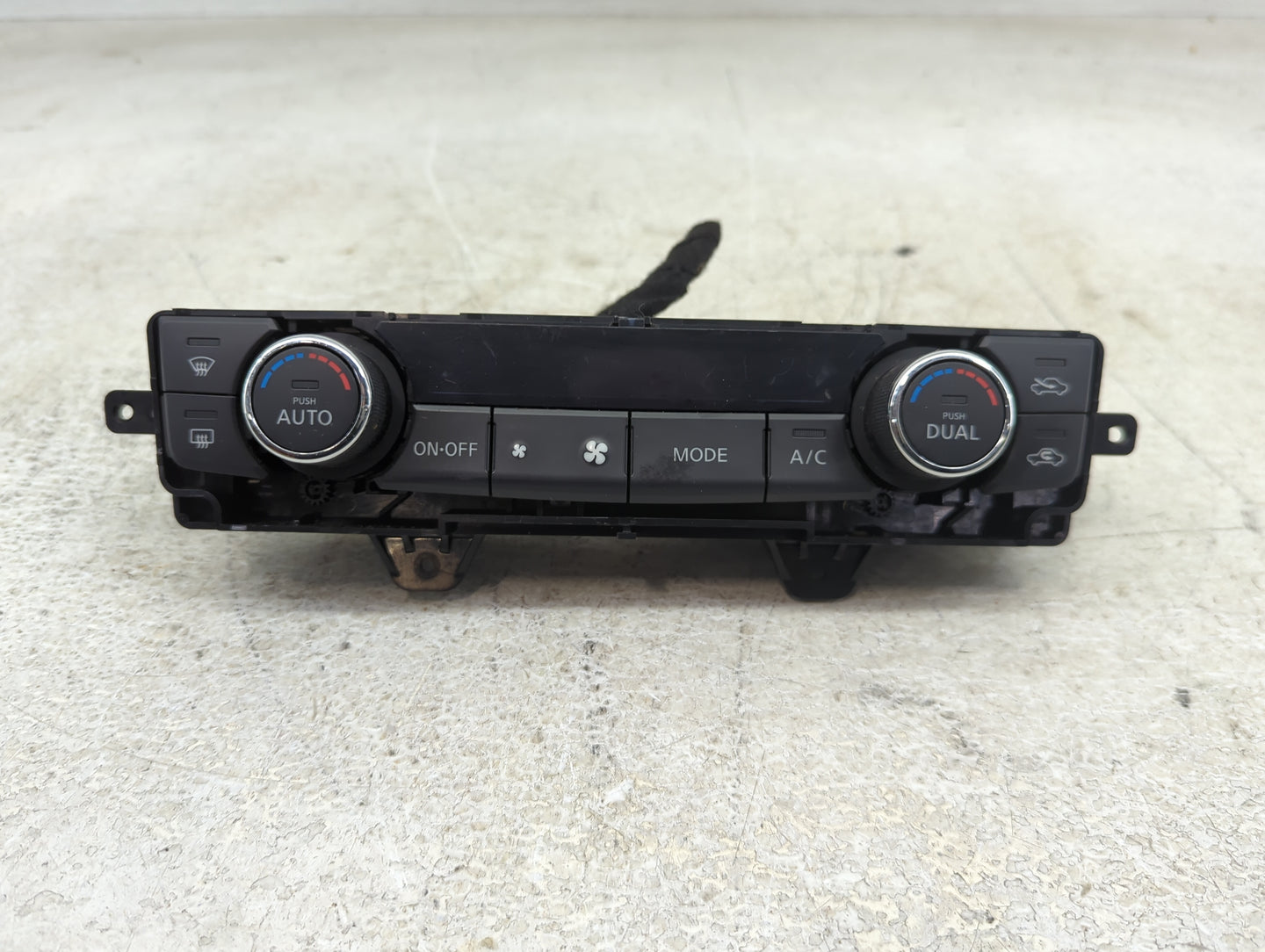 2016-2021 Nissan Maxima Climate Control Module Temperature AC/Heater Replacement P/N:27500 4RA0A Fits OEM Used Auto Parts - 