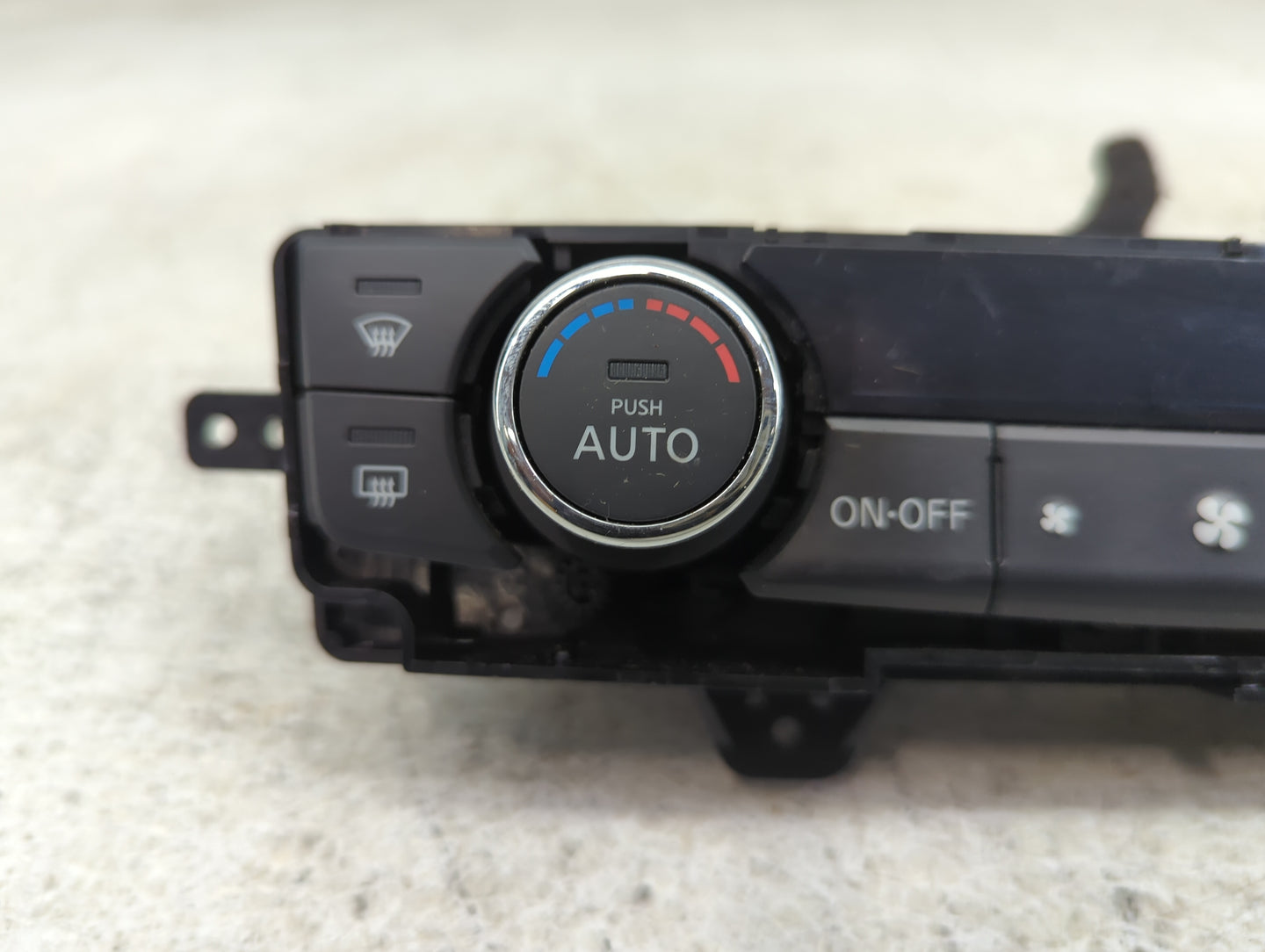 2016-2021 Nissan Maxima Climate Control Module Temperature AC/Heater Replacement P/N:27500 4RA0A Fits OEM Used Auto Parts - 