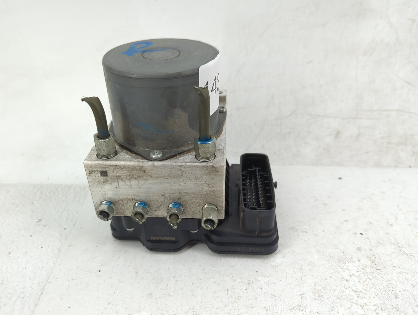2020 Nissan Maxima ABS Pump Control Module Replacement P/N:47660 9DL0B Fits OEM Used Auto Parts - Oemusedautoparts1.com