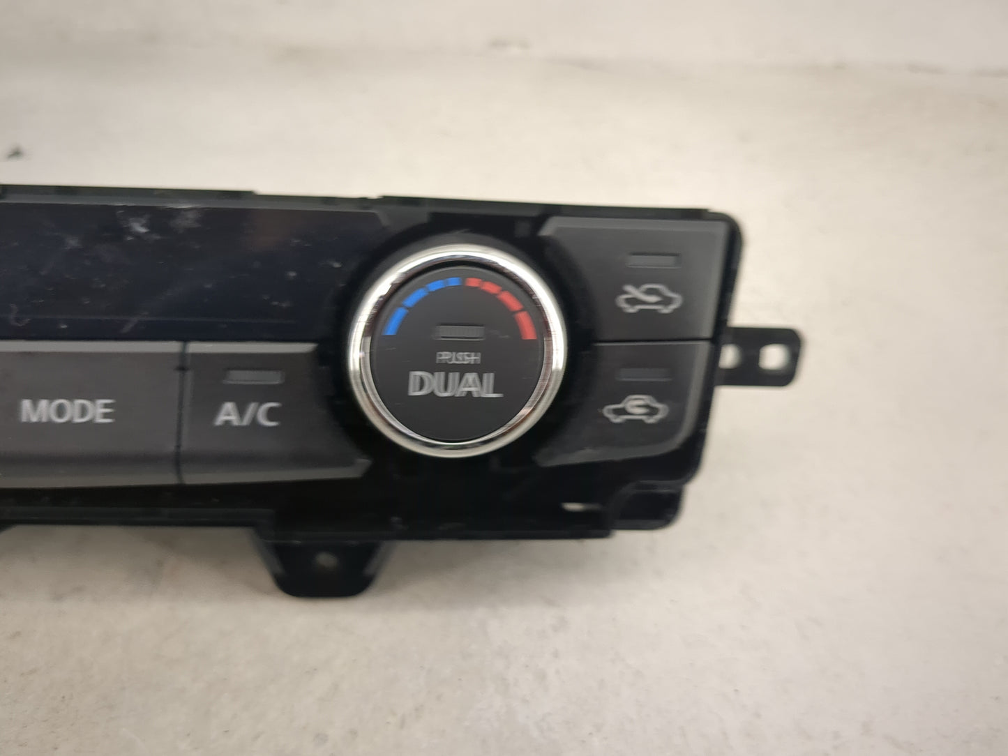2016-2021 Nissan Maxima Climate Control Module Temperature AC/Heater Replacement P/N:27500 4RA0A Fits OEM Used Auto Parts - 