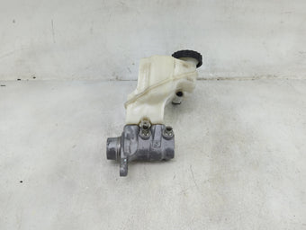 compare product 2016-2021 Nissan Maxima Brake Master Cylinder 1490519