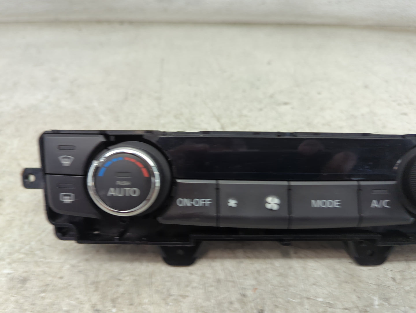 2016-2021 Nissan Maxima Climate Control Module Temperature AC/Heater Replacement P/N:27500 4R A0A E1062271 Fits OEM Used Aut